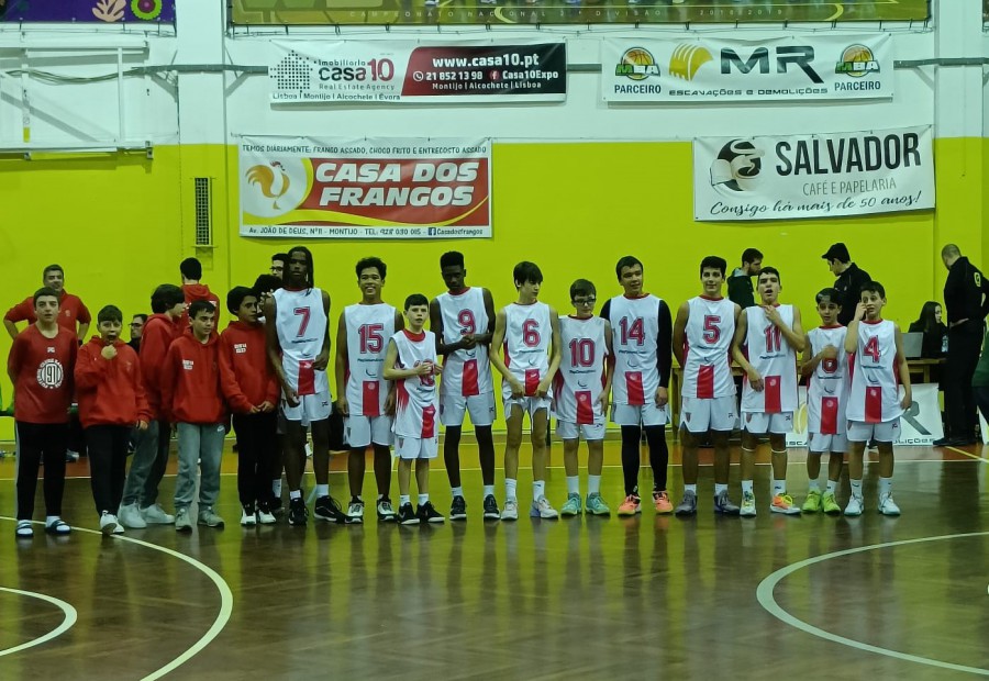 Barreiro - Distrital de basquetebol sub-14 no Montijo FC Barreirense / Homework sagrou-se campeão