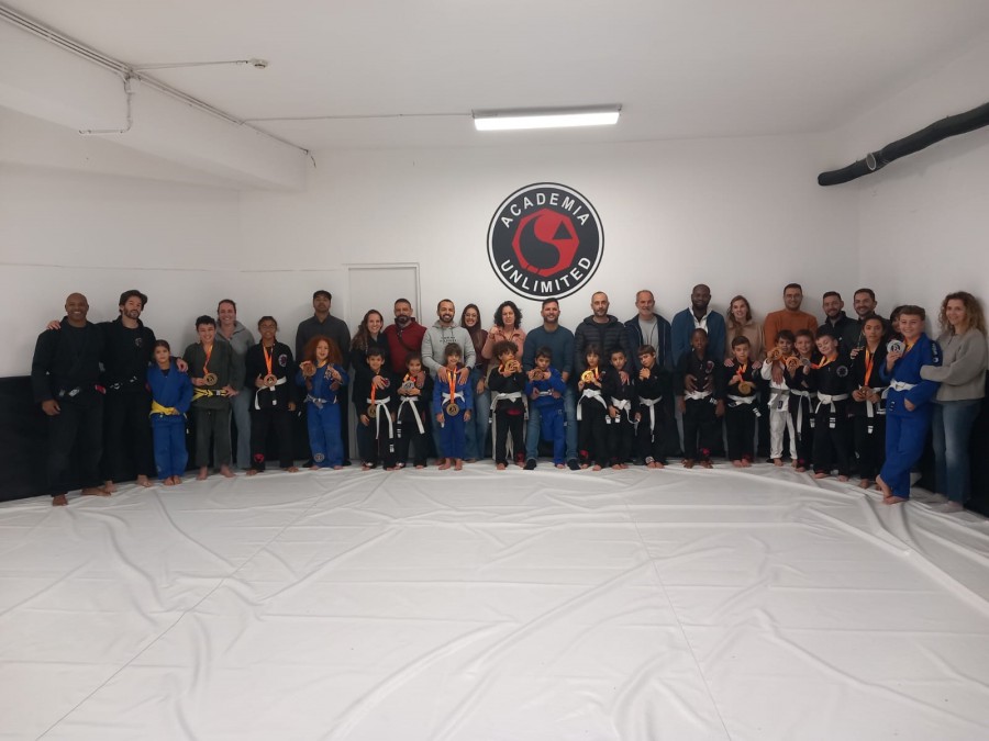 Academia Unlimited na Taça do Pinhal Novo Estreia equipa Kids de Jiu-Jitsu com resultado extraordinário