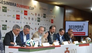 Sesimbra Summer Cup de 2015 apresentado na sede da Federação Portuguesa de Futebol TODOS OS CAMINHOS VÃO DAR AO CONCELHO DE SESIMBRA
