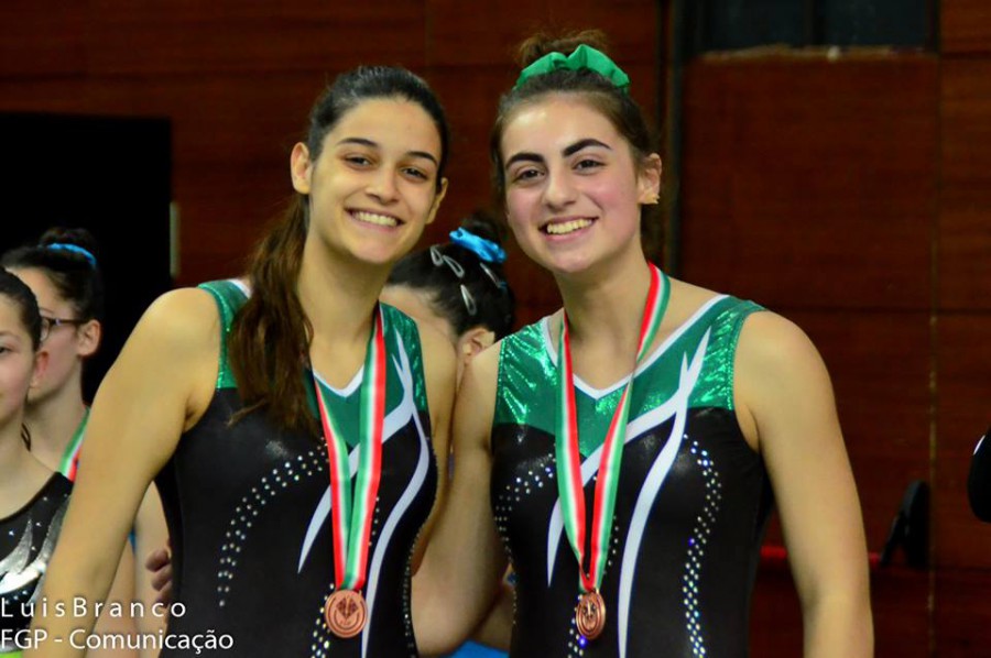 Barreiro - Ginastas da Associação Trampolins Fabriltramp Ana Renata Paulino e Raquel Solposto em 3º. lugar nacional