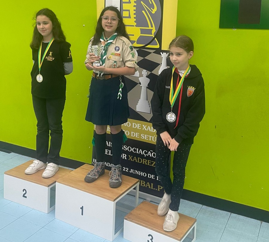 Beatriz Gonçalves dos Ferroviários do Barreiro Vice-campeã distrital absoluta e campeã distrital feminina sub 12 semi-rapidas