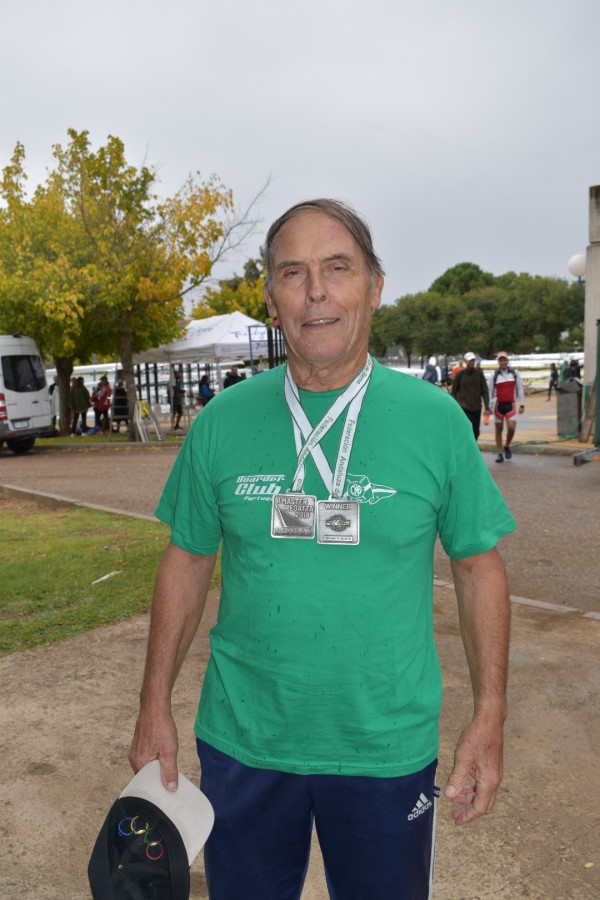 Barreiro - Carlos Oliveira (Boia) do Clube Naval Barreirense Conquistou em Sevilha 1º lugar Skiff veteranos e 1º lugar quadri veteranos