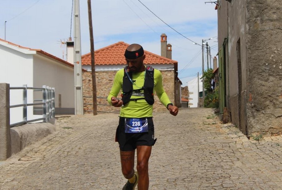 Militar da Marinha vence prova de alta exigência cabo Fuzileiro Bruno Maia venceu 7ª Edição da prova «Portugal 281 Ultramarathon»