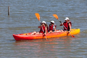 Moita - Canoagem para todos na Praia Fluvial do Rosário Agosto Flutuante