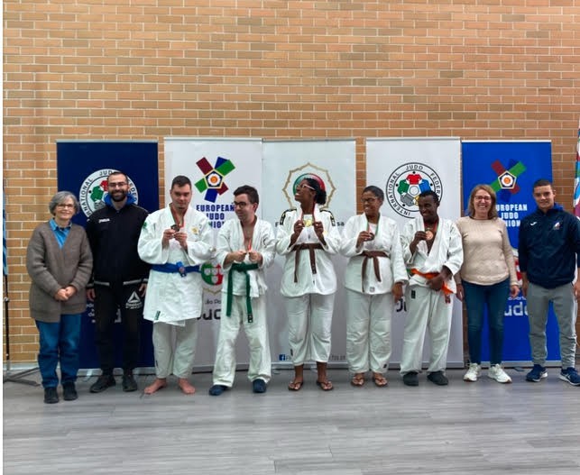 Campeonato Nacional para Pessoas com Deficiência Intelectual Claudia Tavares da Academia de Judo do Barreiro Campeã nacional