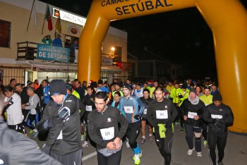 Corrida de São Silvestre do Sado ESCE/IPS em Setúbal Hermano Ferreira e Chantal Xhervelle foram os grandes vencedores