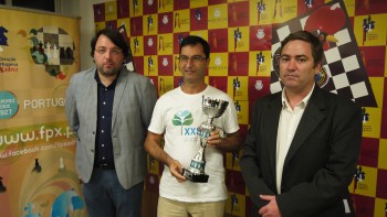 Xadrez - Campeonato Nacional Individual Absoluto António Fernandes sagra-se campeão nacional pela 15.ª vez . Rui Dâmaso do Barreiro em 4º lugar