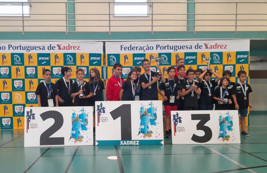 Ferroviários do Barreiro Campeões Nacionais por Equipas no escalão Sub08/Sub12 Beatriz Gonçalves Campeã Nacional Feminina Sub12