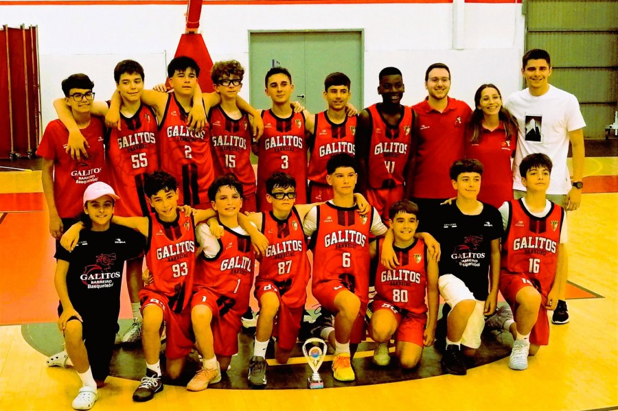 BARREIRO - No Pavilhão Municipal Luís de Carvalho Galitos Sub 14 venceu o Torneio Complementar Taça Luís Silveira
