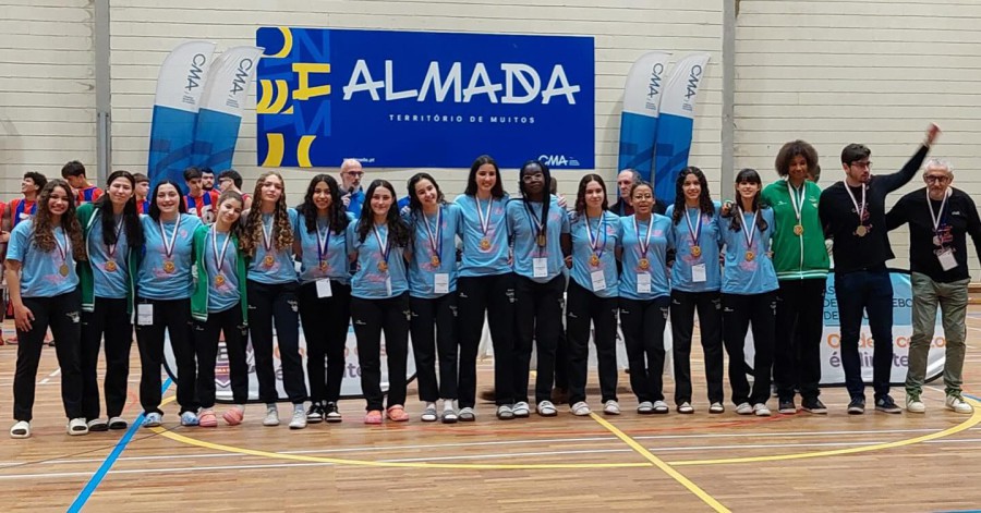 Associação de Basquetebol de Setúbal GDESSA BARREIRO CAMPEÃ REGIONAL SUB-16