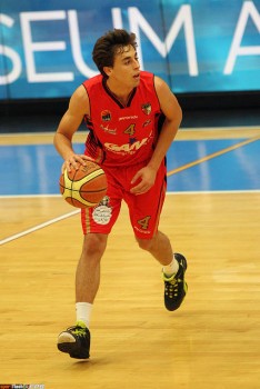 Liga de Basquetebol FC Porto - 73- Galitos Barreiro - 77