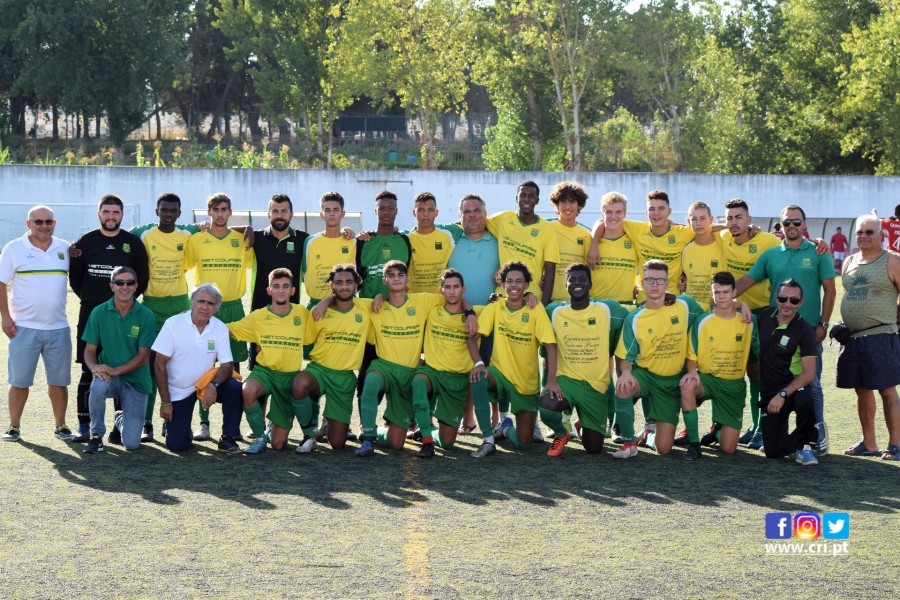 Moita - Clube Recreio e Instrução de Alhos Vedros Apresentação da equipa Juniores CRI - 3 - Galitos do Barreiro - 1