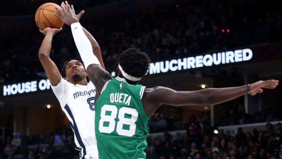 BARREIRO - NEEMIAS QUETA COM PRIMEIROS MINUTOS NA NBA EM 2023/24 Poste apontou dois ressaltos