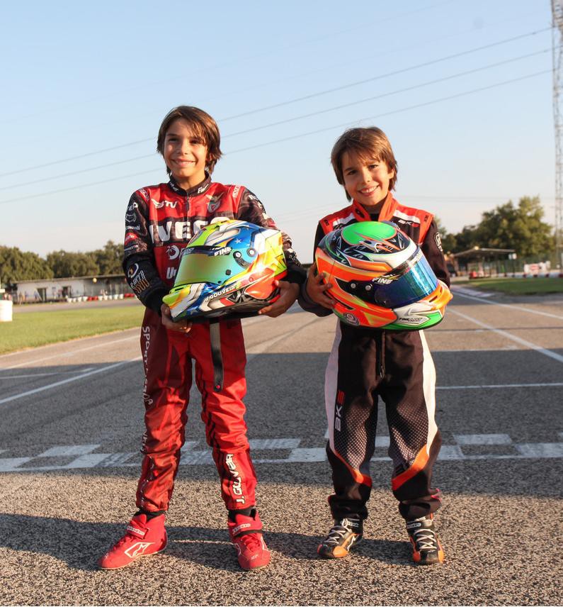 Campeonato Nacional no Kartódromo de Palmela Irmãos Gouveia fazem história em Portugal - Campeão Nacional Iniciação e Vice campeão Nacional Cadete