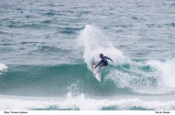 Almada - Luís Perloiro perde na final com Thomas Debierre Impediu os portugueses de celebrar um «bis» no Caparica Junior Pro