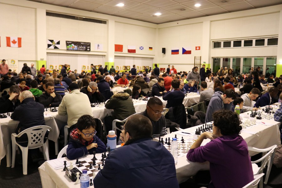 Barreiro - Mestres internacionais Rui Dâmaso e Sérgio Rocha. No Open de Portugal com 200 inscritos e jogadores de 36 nacionalidades