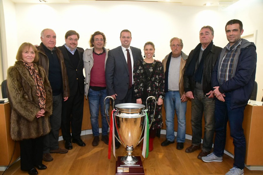 Barreiro - Receita do jogo reverte a favor do CATICA Fabril e Barreirense reeditam «derby» histórico