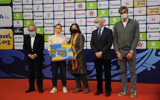 COMPLEXO MUNICIPAL DOS DESPORTOS DA CIDADE DE ALMADA GRAND PRIX PORTUGAL 2022 - TELMA MONTEIRO HOMENAGEADA