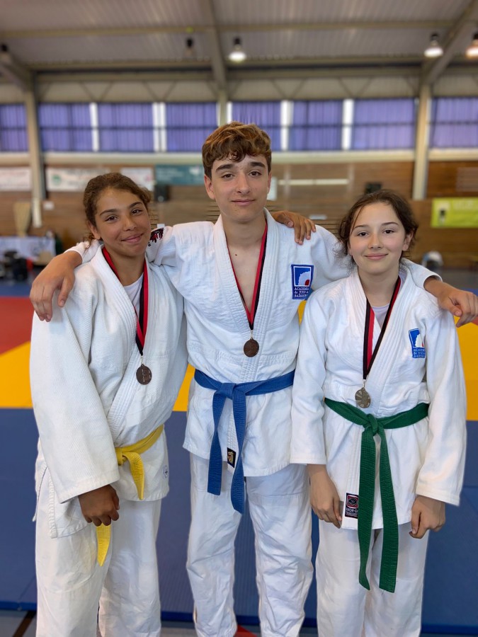 Academia de Judo do Barreiro Apurados três judocas juvenis para o Campeonato Nacional