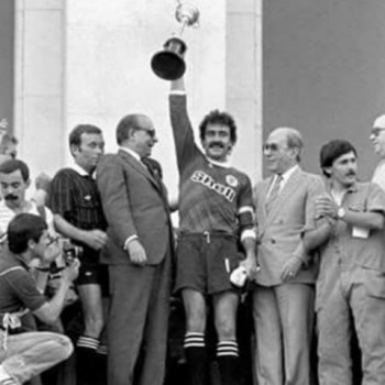 Barreiro - Vestiu a camisola alvi rubra do FC Barreirense Manuel Bento eleito este ano o melhor guarda-redes português de sempre