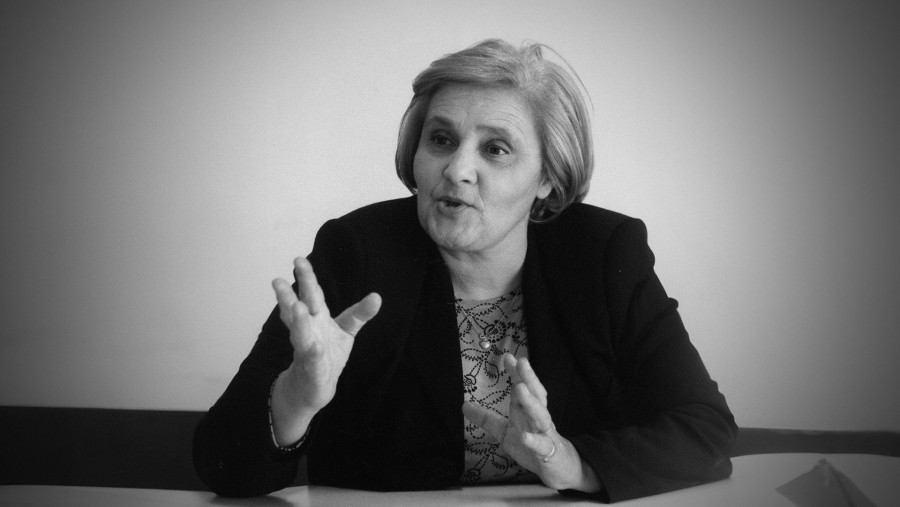 Câmara de Setúbal recorda Odete Santos em voto de pesar Uma cidadã que viveu à frente do seu tempo, uma vida cheia de futuro