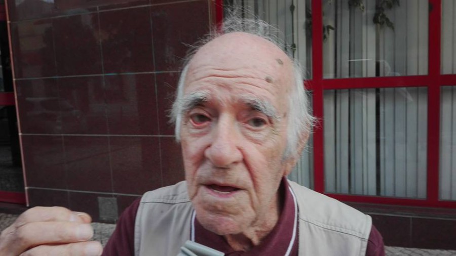 Morreu o Alfaiate Borges Um homem que foi uma referência na actividade económica do Barreiro «Sou um Camarro de gema».