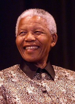 Executivo Municipal do Barreiro aprovou por unanimidade Voto de Pesar pelo falecimento de Nelson Mandela