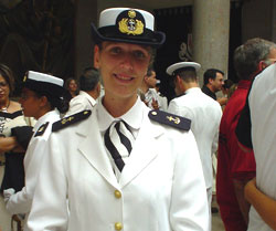 Joana Peralta - do jornalismo para a Marinha