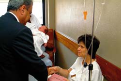 Na Maternidade do Hospital do Barreiro Primeiro “Bebé do Dia da Cidade - 2006”