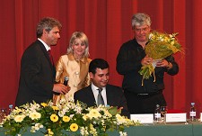 Entregue em Setúbal Prémio de Poesia Sebastião da Gama . Amadeu Baptista vencedor