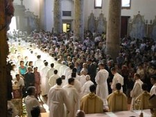 Novos padres para Setúbal Carlos Silva, Casimiro Henriques e Rui Gouveia passam a integrar o presbitério da Diocese