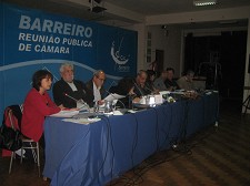 Câmara Municipal do Barreiro Aprova por unanimidade Saudação à libertação de Aung San Suu Kyi