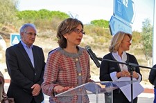 Inaugurada Avenida José Saramago em Setúbal Pilar del Rio citou Saramago «sem trabalho o homem não pode ser verdadeiro»
