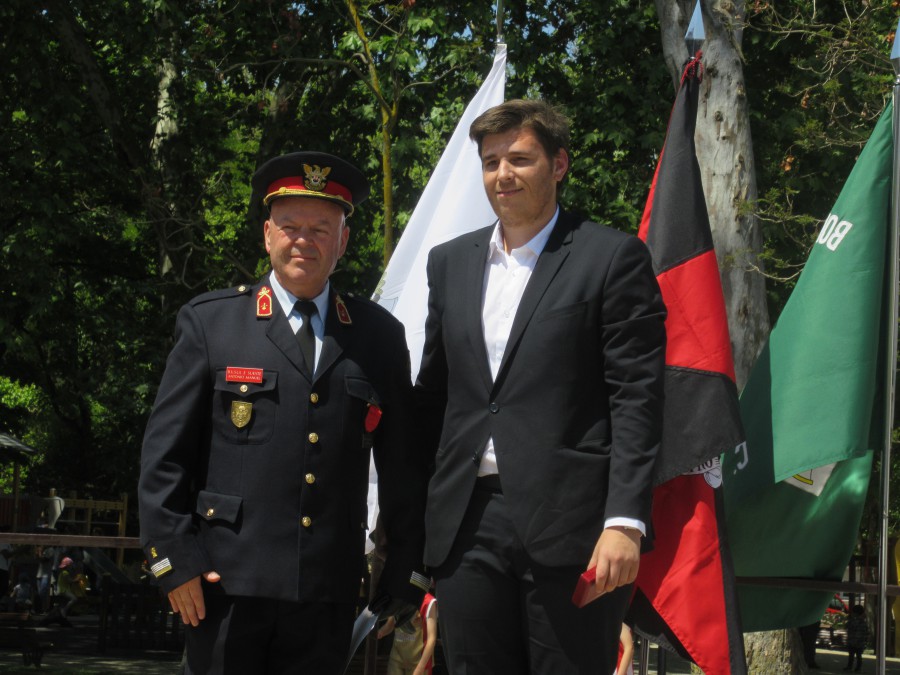 Barreiro – António Reis dos Bombeiros Voluntários do Sul e Sueste Medalha de Bons Serviços e Dedicação – 30 Anos