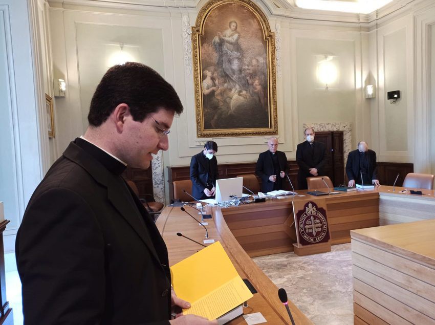Paróquia de Santa Cruz e Nossa Senhora do Rosário - Barreiro Padre Daniel Filipe vai ser novo pároco de Santa Cruz e reitor