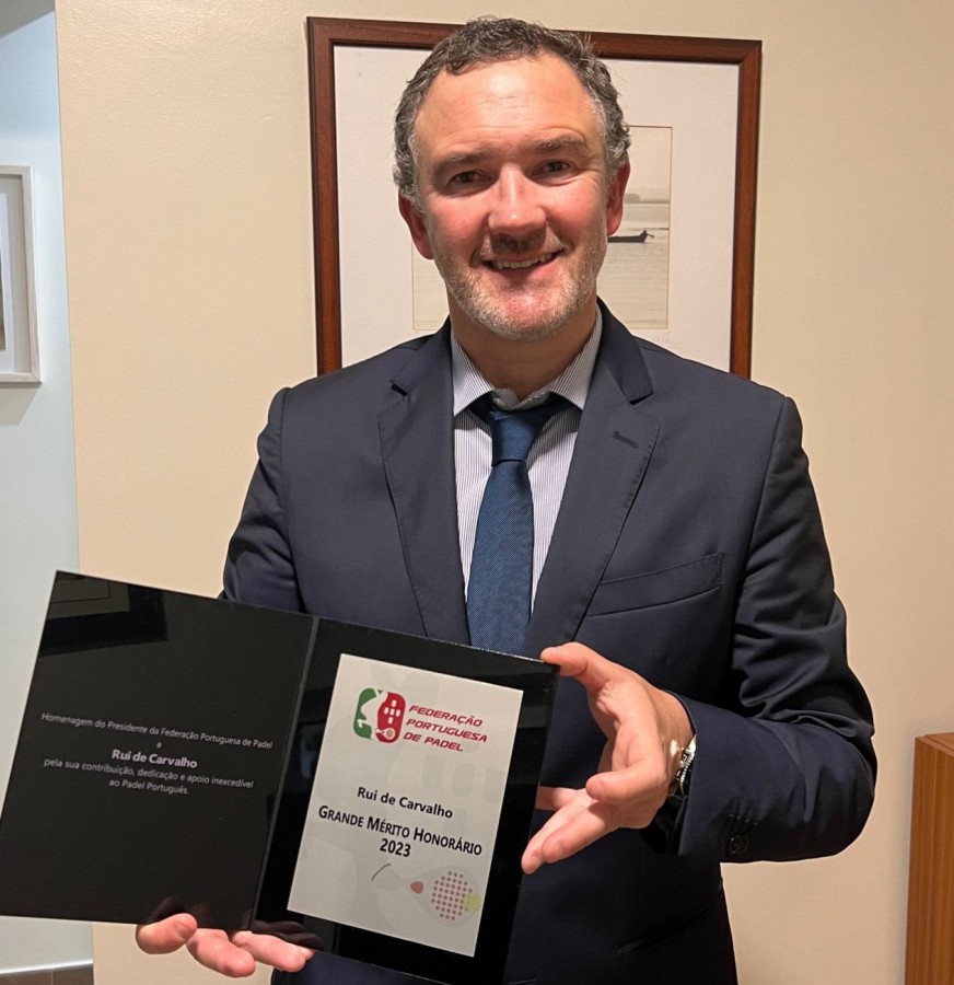 Rui de Carvalho do Barreiro Recebeu da Federação de PADEL «Grande Mérito Honorário 2023»