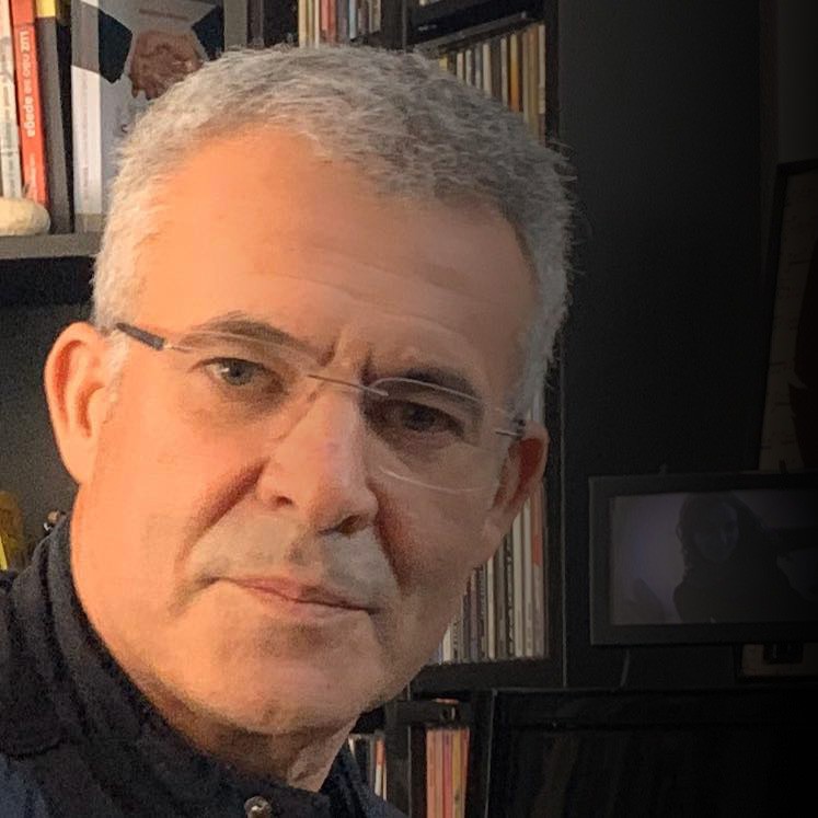 Ficámos sem um amigo! Choremos! Por Carlos Alberto Correia Barreiro / Sesimbra