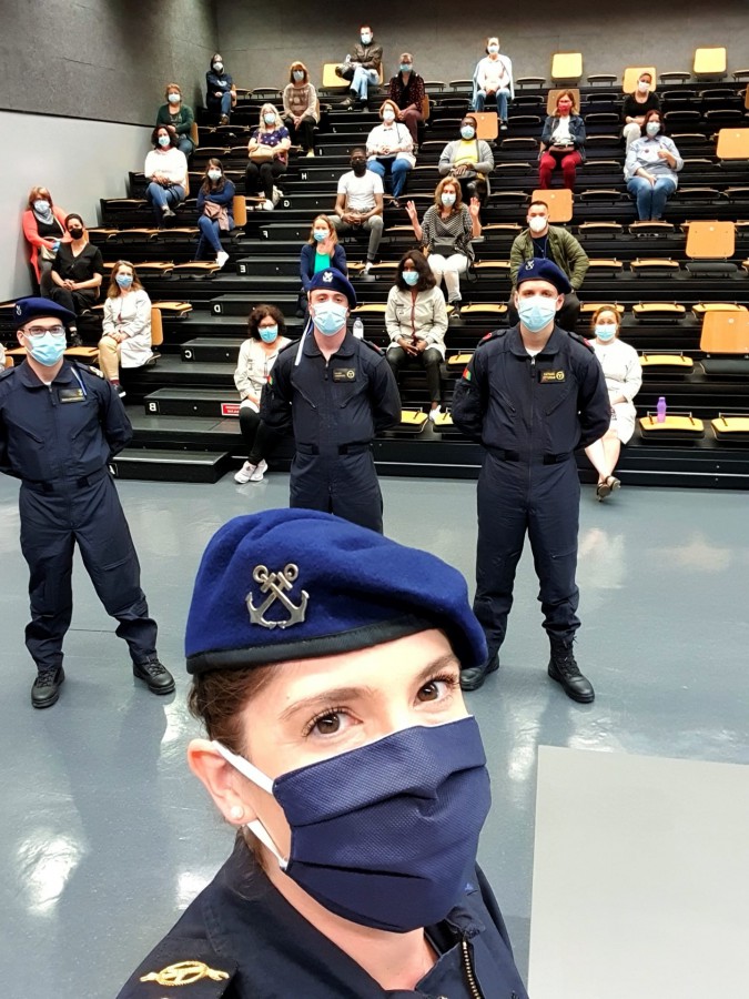 Pelos Concelhos de Almada, Seixal, Barreiro, Moita, Setúbal, Montijo e Sesimbra Militares da Marinha sensibilizaram em 36 escolas