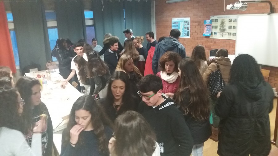 Barreiro - Ecoamigos e Ciência da Escola Álvaro Velho Promovem encontro sobre «Sustentabilidade em família-II encontro»