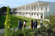 Escola Superior de Educação - Setúbal “Jornalismo, Poder Politico e Económico”