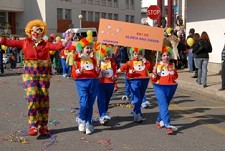 Carnaval 2011 em Santiago do Cacém Quase duas mil crianças desfilam nas ruas do concelho