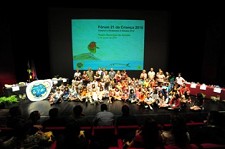 Teatro Municipal de Almada 8º Parlamento dos Pequenos Deputados