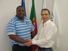 IP Setúbal prepara estudantes finalistas de Universidade Angolana Angola é um país com muitas necessidades em termos de ensino