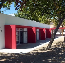 Equipamentos vão ter capacidade para 320 crianças Almada inicia ano lectivo com quatro novos jardins-de-infância