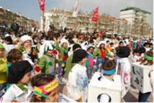 Seixal Desfiles de Carnaval das escolas nas ruas do concelho