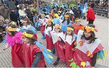 DESFILES DE CARNAVAL ANIMAM RUAS DO CONCELHO DO SEIXAL
