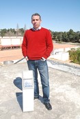 Instituto Politécnico de Setúbal instala estações de monitorização nos seus edifícios O impacto das radiações dos telemóveis na saúde pública