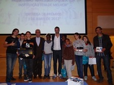 Instituto dos Ferroviários do Barreiro recebe prémio da Fundação Vitor Baía no passatempo «Apresenta o que a tua Instituição tem de melhor»