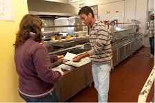 Semana da Fruta no Seixal promove consumo deste alimento juntos dos mais novos