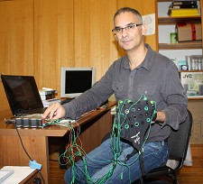 Investigador da Universidade de Coimbra desenvolve interface cérebro-computador para pessoas com limitações motoras graves